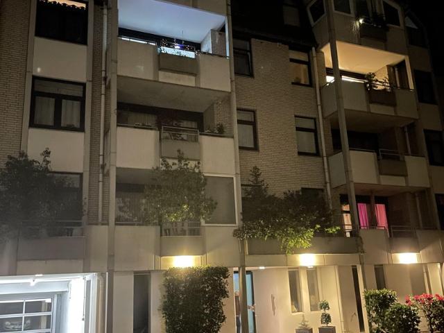 Von Privat sehr schöne & helle 2.5 ZKB in direkter Innenstadtlage