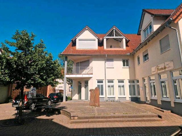 VON PRIVAT sofort bezugsfrei ! ETW 4 Zimmer 121 qm Harthausen
