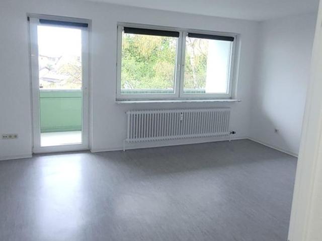 Von Privat: Wunderschöne, frisch renovierte 4 Zimmer Wohnung in Steinau