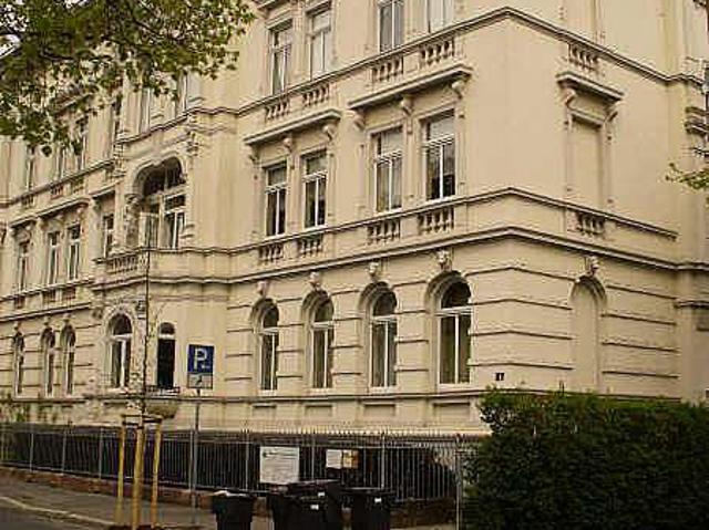 Von privat: 2 Raumwohnung in Klassizismus Haus, Eisenach