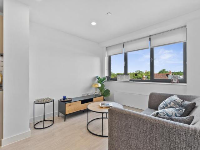 Vonder Bedford, St. Peters Street MK40 1 bed flat to rent £1,050 pcm £242 pw