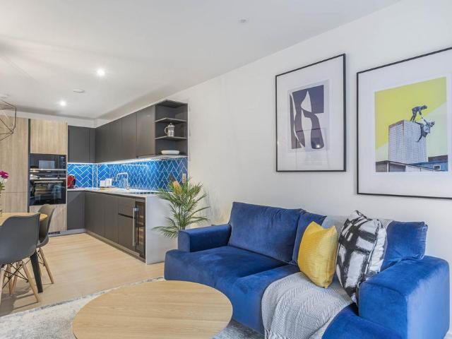 Vonder Shoreditch, Cremer Street E2 2 bed apartment to rent £3,275 pcm £756 pw