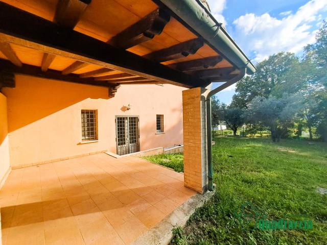 Vocabolo San Quirico 7 vani 144mq