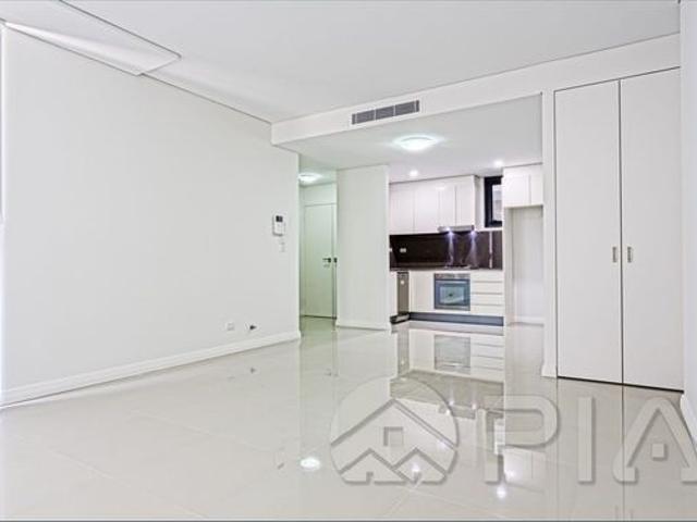 Vogue One bedroom apartment Now leasing Don't Miss Out