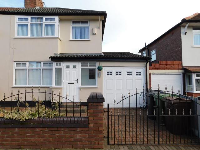 Vogan Avenue, Crosby, Liverpool L23, 3 bed property to rent, £1,300 pcm | PrimeLocation
