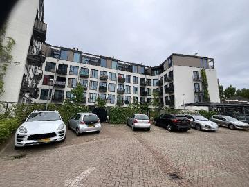Geschakelde Woning te huur in Dieze - IUitgeruste keuken