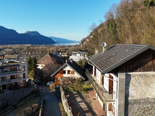 Voglans Maison à rénover Vue lac