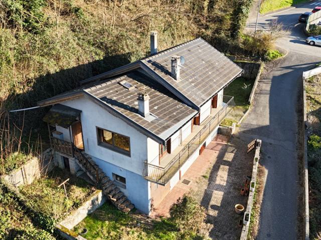 Voglans Maison à rénover Vue lac