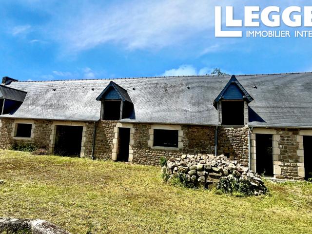 Voici votre chance d'acheter une propriété rustique FERME COUR dans la campagne Mayennaise