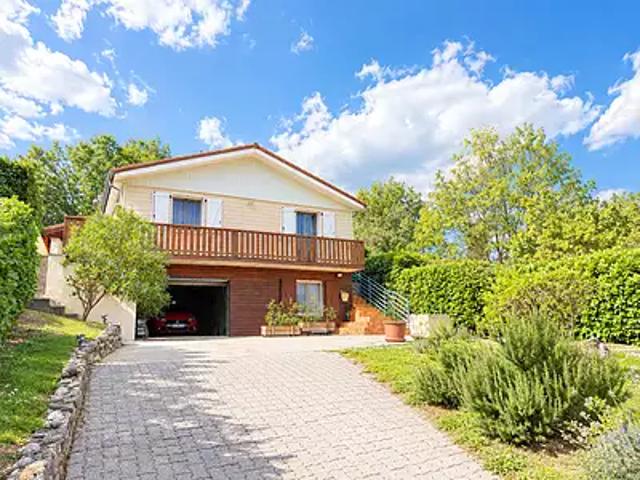 Voiron 38500 Achat / Vente maison 4 pièces t4 au dernier étage parking