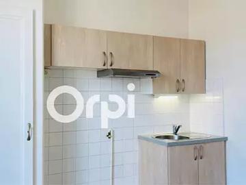 Voiron 38500 Location appartement 1 pièce t1 cave balcon