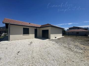 VOIRON CRIEL, MAISON MEUBLEE A LOUER