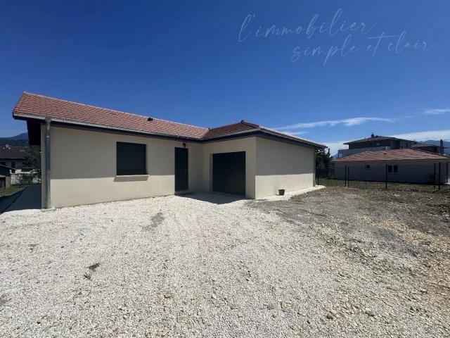 VOIRON CRIEL, MAISON MEUBLEE A LOUER