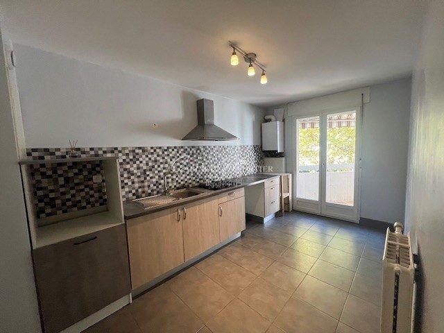 VOIRON APPARTEMENT T3 CENTRE VILLE