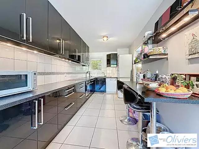 Voisins le Bretonneux 78960 Achat / Vente maison 6 pièces t6