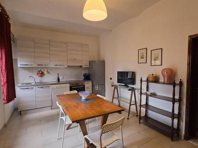 Volterra: vendesi bellissimo appartamento con 3 camere e ter. 135m² Volterra