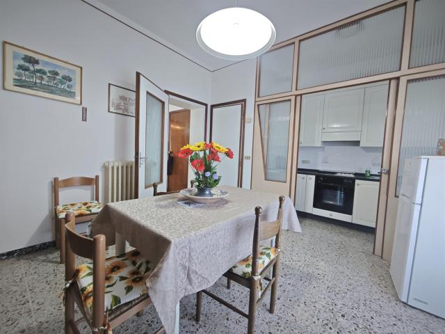 Volterra: appena fuori il centro storico: vendesi appartamen. 99m² Volterra