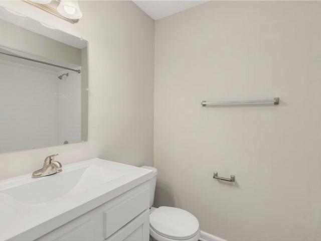 VOLARE APARTMENTS 1 Bedroom Apartment for Rent at 5521 Ricker Rd, Jacksonville, FL 32244 Oak Hill