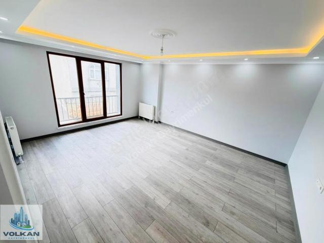 Volkan Gyo ' Dan İsmetpaşa Mah 3+1 120m2 4.kat Sıfır Lüx Daire
