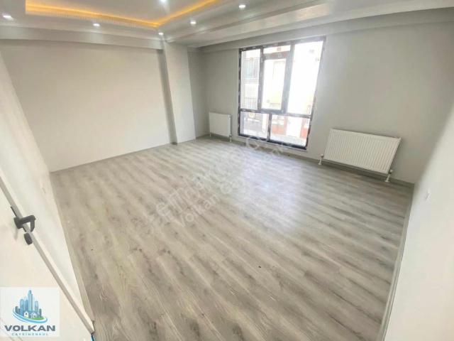 Volkan Gyo'dan Satılık Malkocoglu Mah 2+1 100m2 1.kat Daire