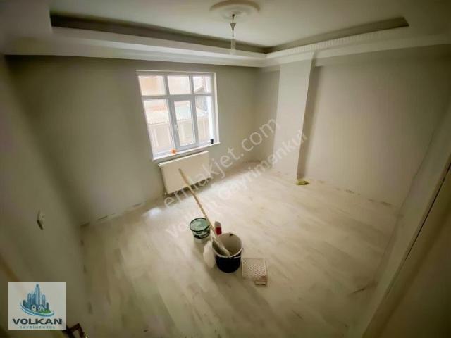 Volkan Emlak İsmetpaşa Mah 2+1 85m2 Yüksek Giriş Katı Daire