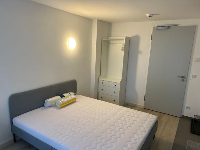 Voll möbeliertes 1 Timmer Studio auf Zeit in der Nähe der Schönhauser Allee Berlin, Berlin Amsterdam Apartments for Rent