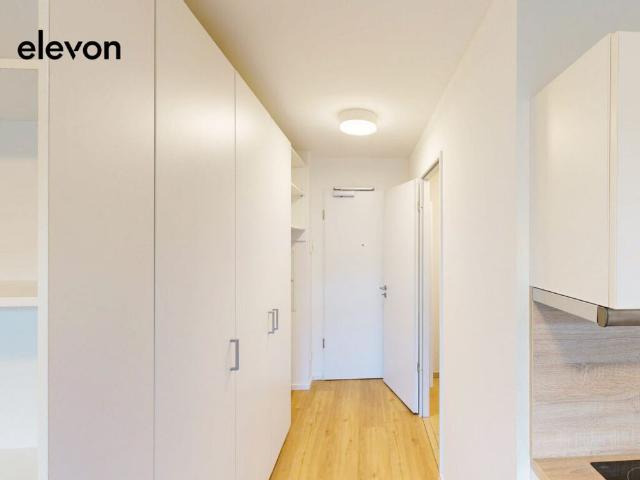 Voll möbliert und in bester Lage Stilvoll eingerichtetes 1 Zimmer Apartment im elevon!