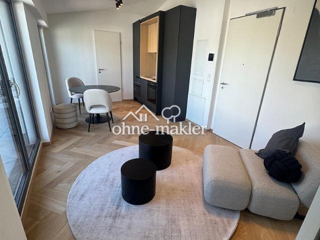 voll möbliert und mit echtem Penthouse Flair 2 Zimmer Mietwohnung Allach Untermenzing