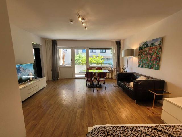 Voll Möblierte 1 Zimmer Wohnung in München Moosach
