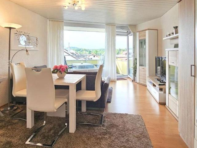 Voll möblierte 1 Zimmer Wohnung in Uhldingen Mühlhofen EBK Stellplatz Keller