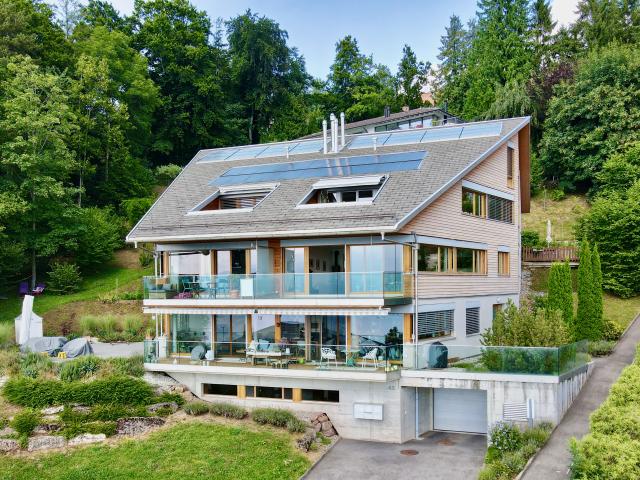 Voll möblierte 2 Zimmer Wohnung mit Terrasse und Panoramablick