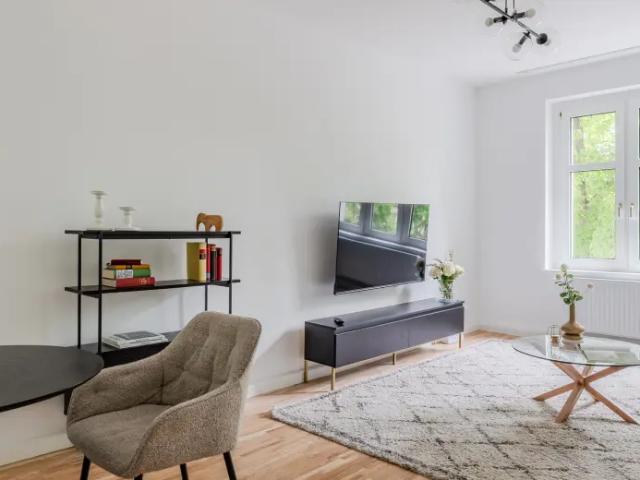 Voll möblierte 2 Zimmer Wohnung im Reuterkiez mit separater Küche