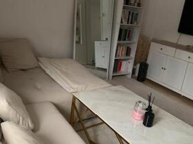 Voll möblierte 2 Zimmer Wohnung in Essen Frohnhausen