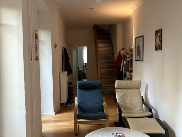 Voll möblierte 2 Zimmer Duplex mit Garten & Balkon nahe Ostkreuz