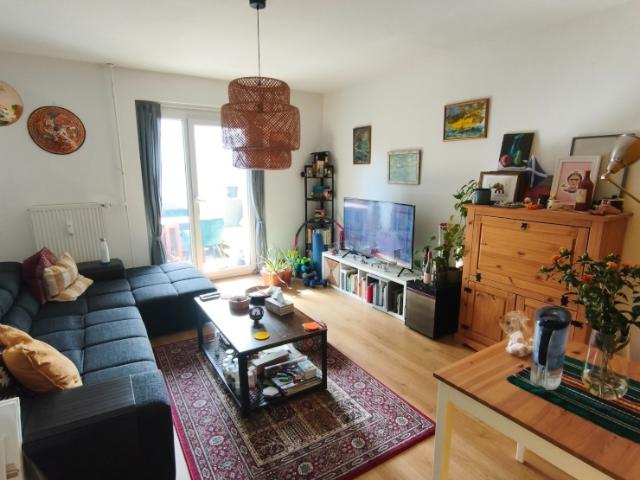 Voll möblierte 3 Zimmer Wohnung mit Balkon in Frankfurt Eschersheim zunächst 1 2 Jahre, langfristige Perspektive auch möglich