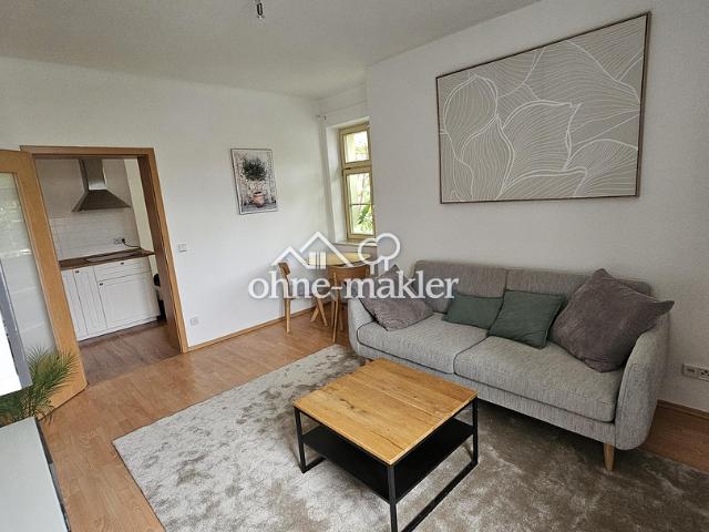 Voll möblierte und stilvolle 2 Zimmer Wohnung mit Balkon in Leipzig