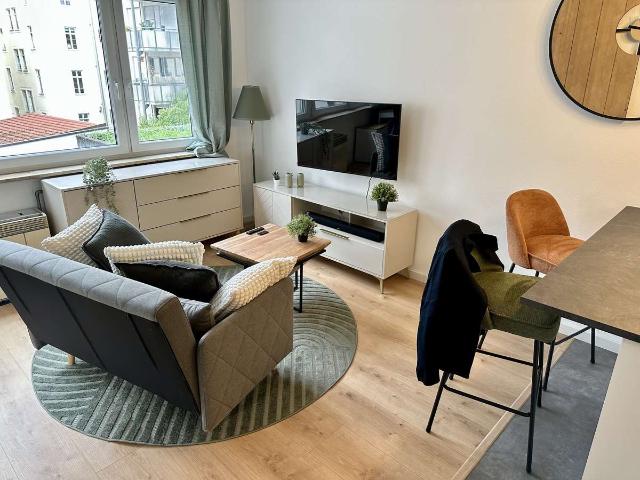 Voll möblierte Wohnung in der Uhlandstraße 13, 70182 Stuttgart Mitte