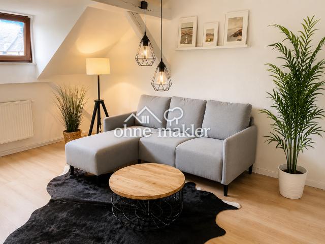 Voll möblierte Dachgeschosswohnungen im Herzen von Zwickau – 2 bis 3 Zimmer & Loft