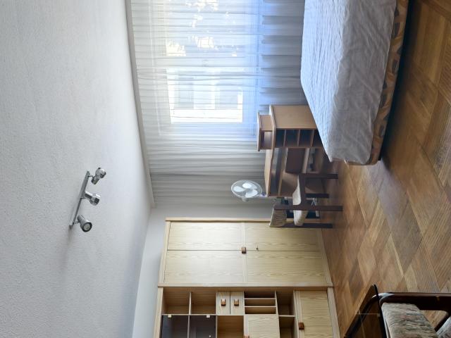 voll möblierte Garconniere mit Swimmingpool & Garten