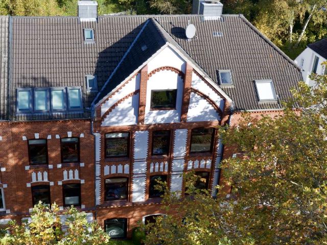 Voll möblierte Single Wohnung mit Kanalblick