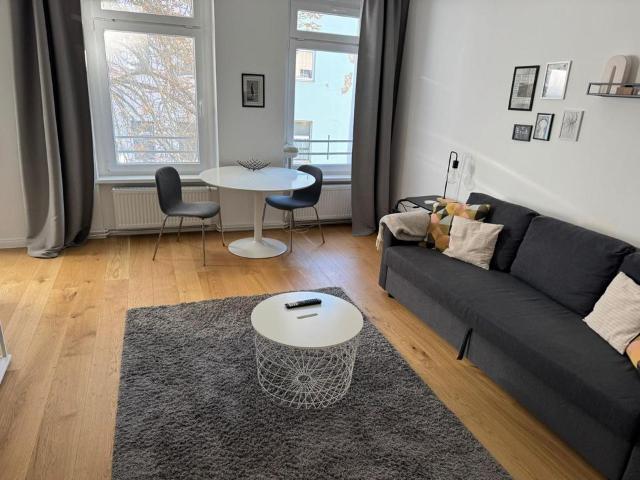 Voll möbliertes 1 Zimmer Apartment mit Einbauküche in zentraler L