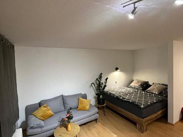 Voll möbliertes Apartment in der Augsburger Innenstadt