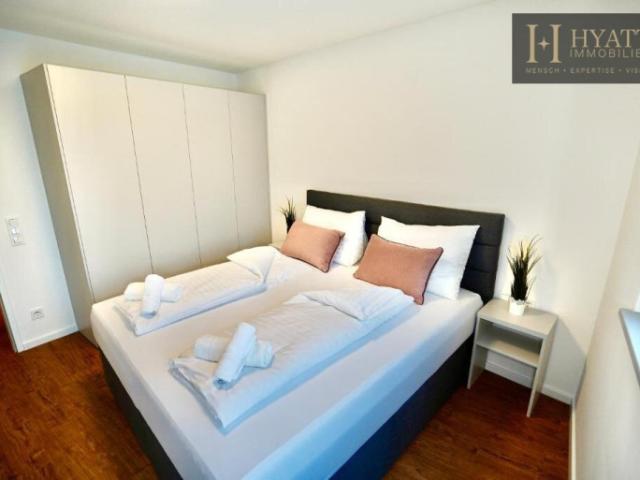 Voll möbliertes Neubau Apartment 4. Liftstock | flexible Eigennutzung oder Kurzzeitvermietung Airbnb | ca. 12,15 % Bruttoumsatzrendite 2025