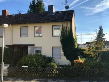 Voll modernisierte Doppelhaushälfte mit Baureserve in Hofheim