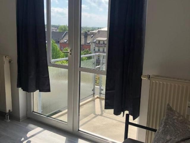 Voll ausgestattete 2 Zimmer Wohnung mit Balkon in zentraler Lage von Chemnitz – ideal für Berufstätige & Langzeitgäste, Chemnitz Amsterdam Apartments for Rent
