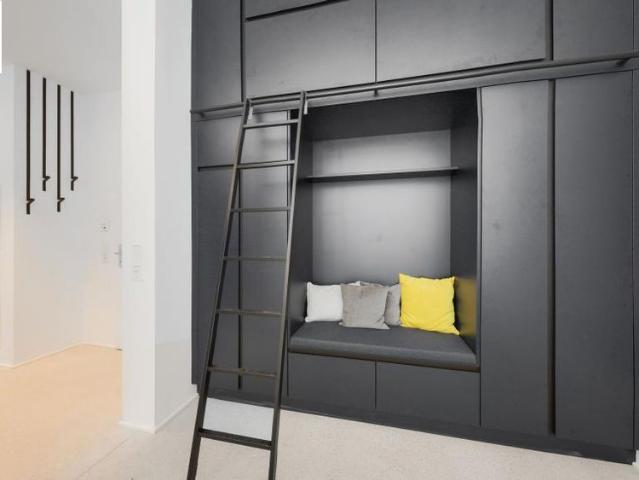 Voll ausgestattete Design Loft Wohnung für Dienstnehmer!