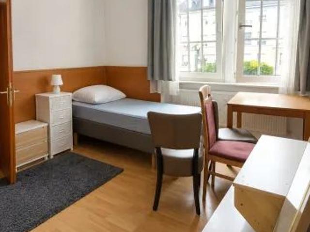 Voll ausgestattete, möblierte Wohnung in Top Lage von Karlsruhe zu vermieten