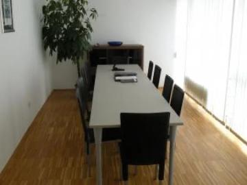 Voll ausgestattete Wohnung mit 116 m² und Tiefgarage im Zentrum von Eisenstadt