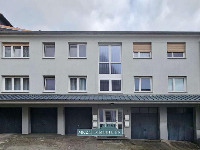 Voll vermietetes MFH | 4 Einheiten + 5 Garagen | bereits aufgeteilt | Wertsteigerungspotenzial