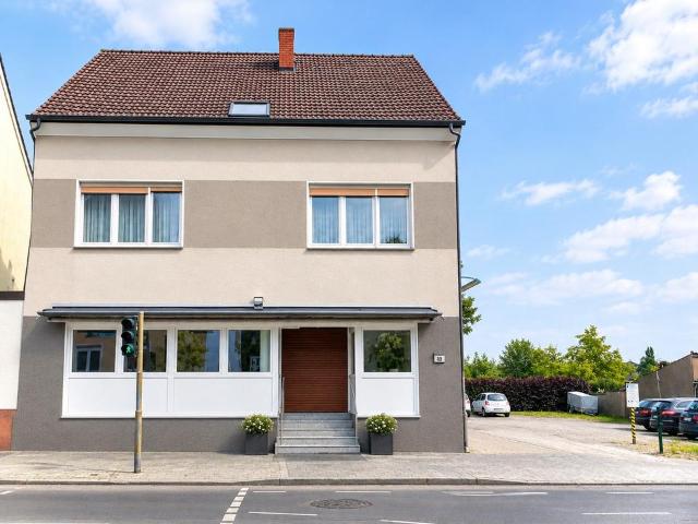 Voll vermietetes Dreifamilienhaus mit ordentlicher Rendite